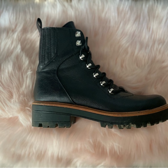 Cute Black Fall Boots! 🍁 - Picture 2 of 4